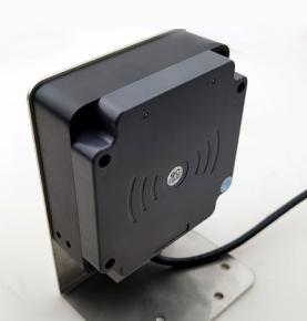 Canned Garbage Truck Vehicle-mounted UHF RFID Reader Waterproof Thunderproof and Dustproof Industrial Grade UHF Card Reader