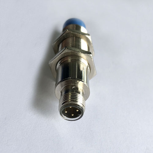 Precision industrial reader RS232 Modbus RTU automatic assembly line RFID code carrier read-write head Precision industrial reader RS232 Modbus RTU automatic assembly line RFID code carrier read-write head