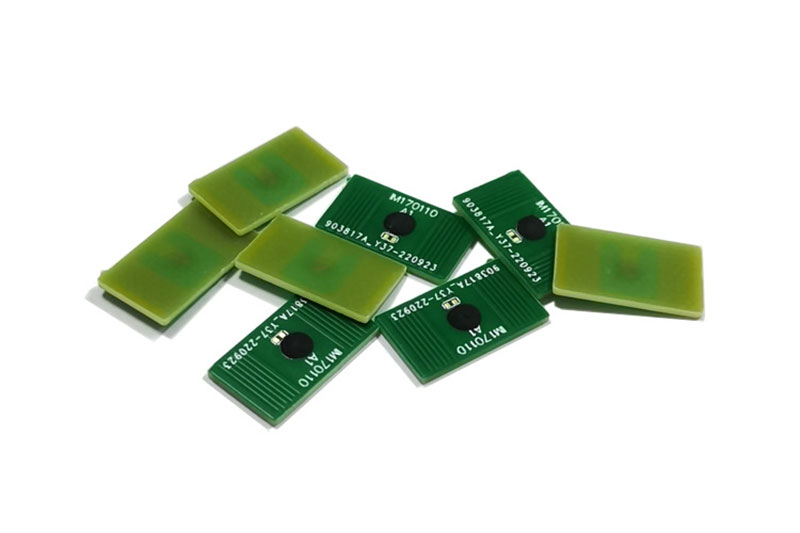 11*17MM UHF RFID tag PCB anti-metal tag asset management high temperature resistant R6P chip 4 11*17MM UHF RFID tag PCB anti-metal tag asset management high temperature resistant R6P chip 4